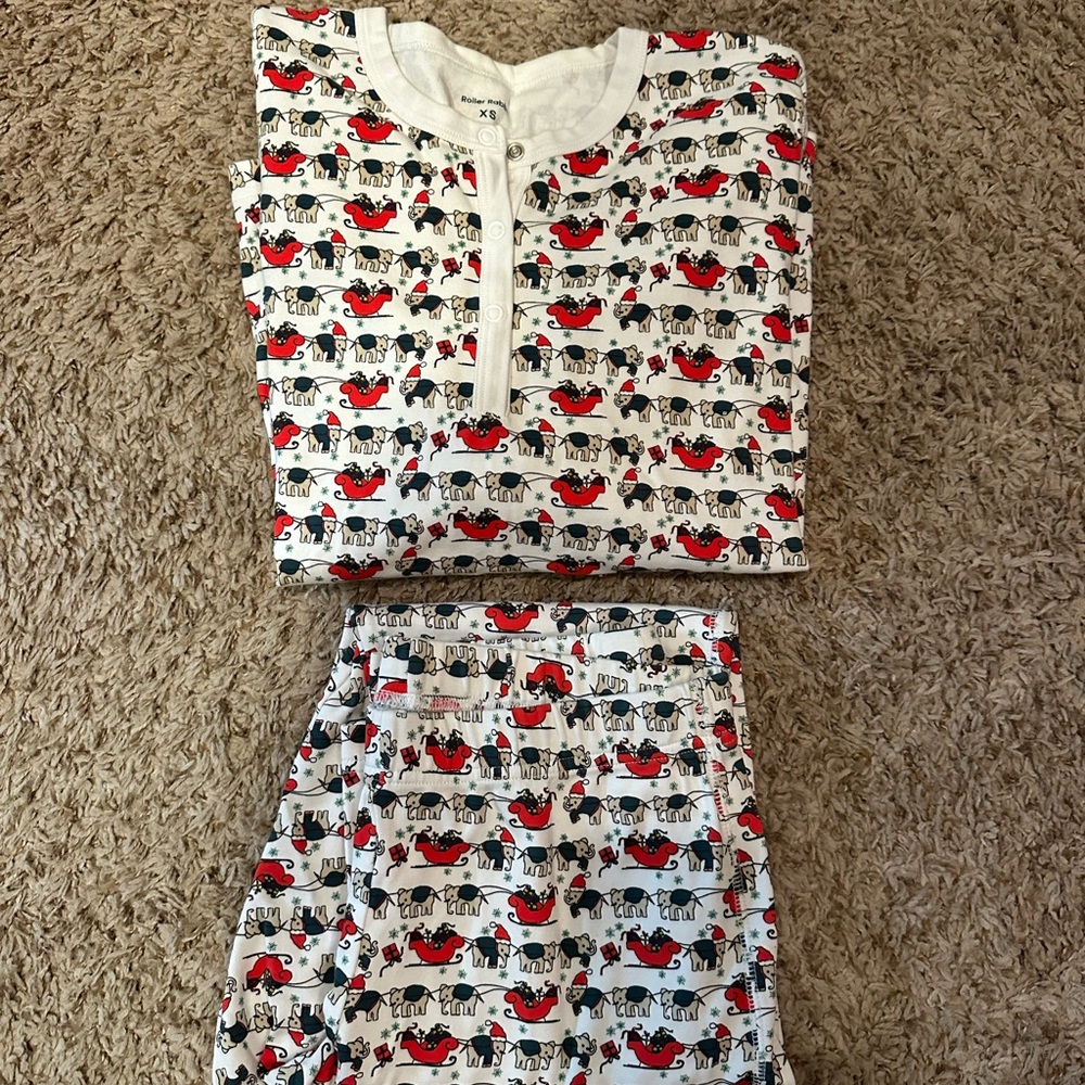 Roller rabbit Long pajama set NWOT sz XS - Picture 1 of 6